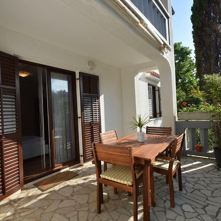 Apartment Vita مالي لوشينغْ المظهر الخارجي الصورة