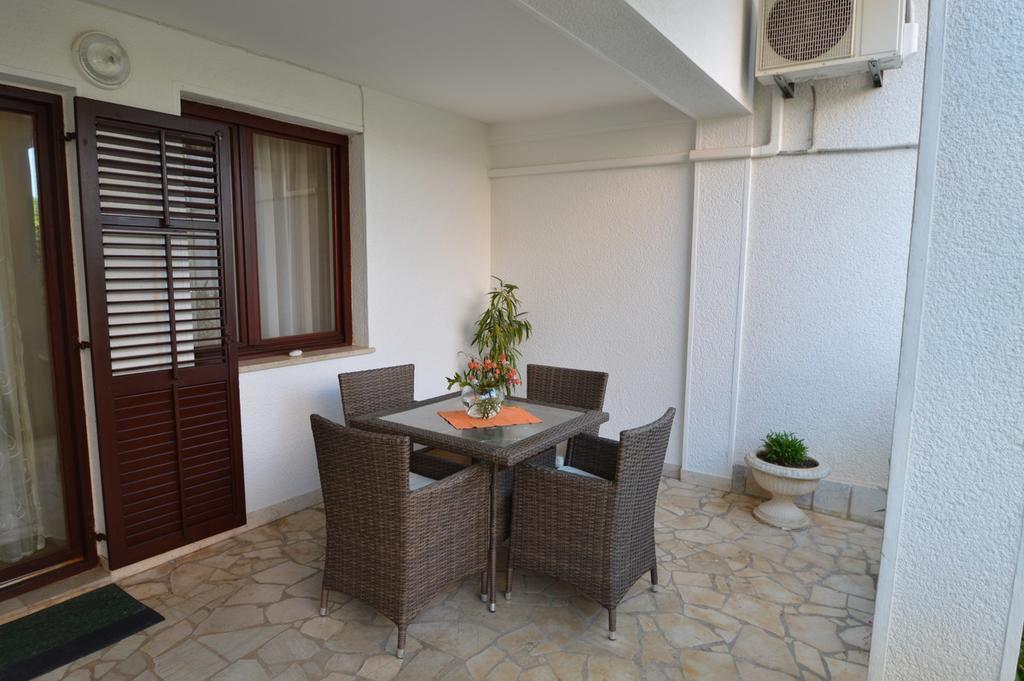 Apartment Vita مالي لوشينغْ المظهر الخارجي الصورة