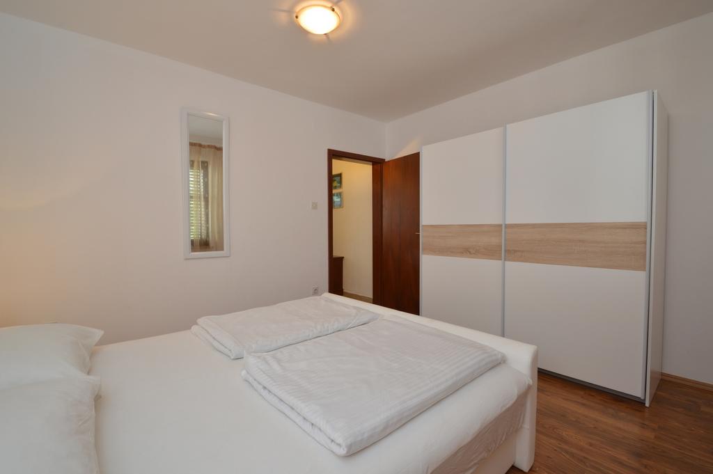 Apartment Vita مالي لوشينغْ المظهر الخارجي الصورة