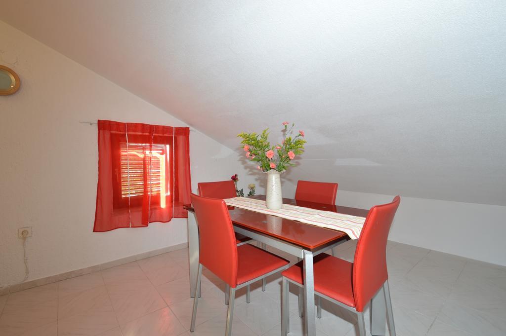Apartment Vita مالي لوشينغْ المظهر الخارجي الصورة