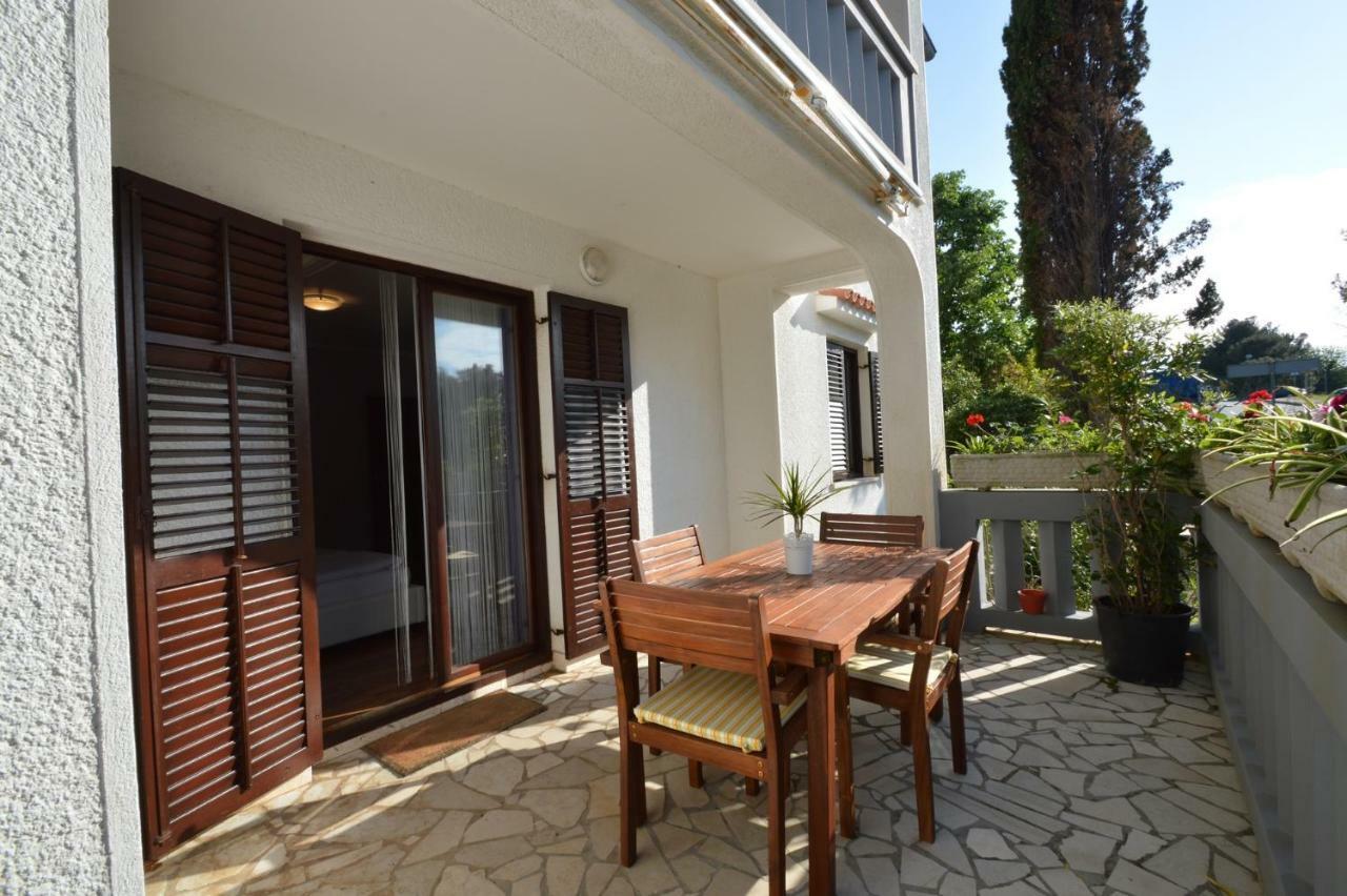 Apartment Vita مالي لوشينغْ المظهر الخارجي الصورة