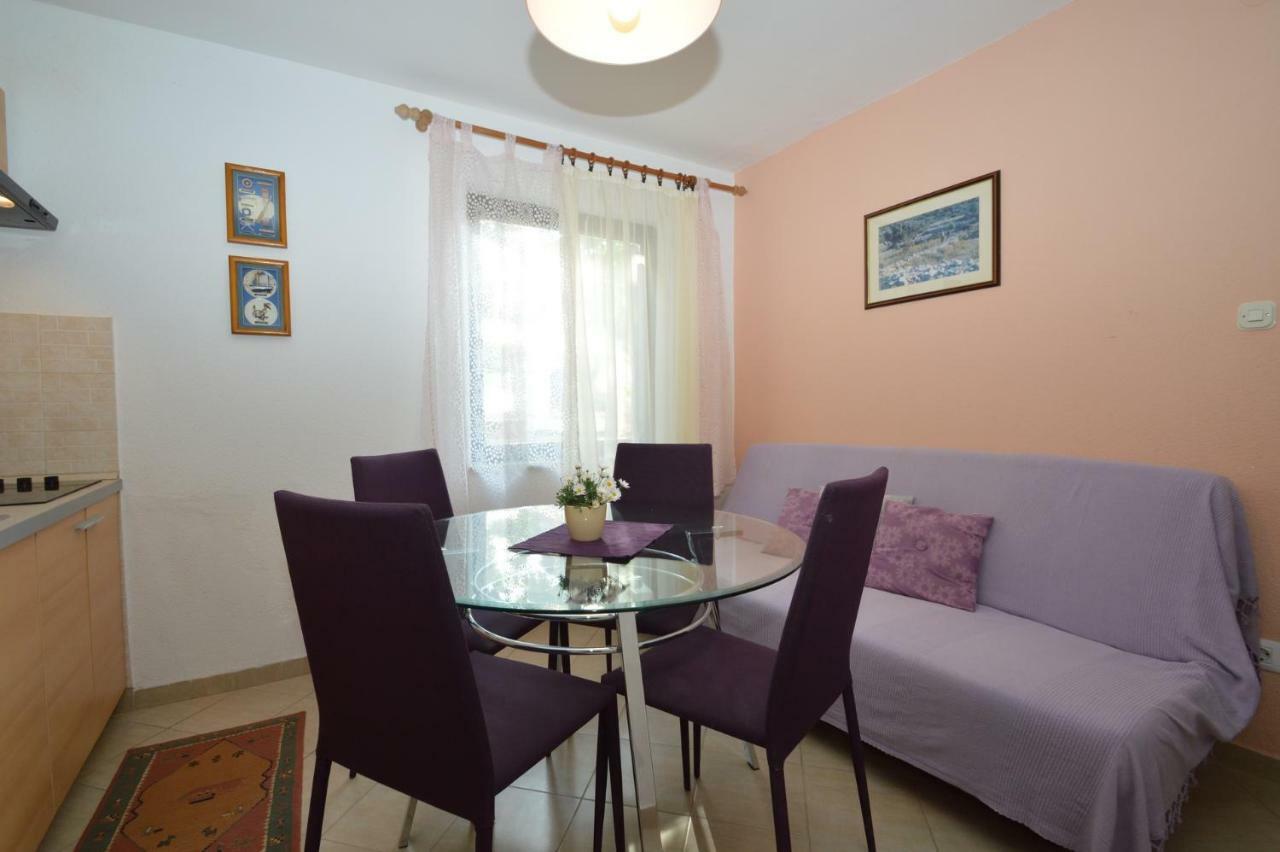 Apartment Vita مالي لوشينغْ المظهر الخارجي الصورة