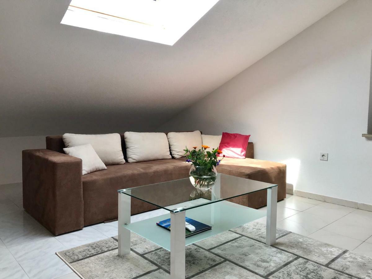 Apartment Vita مالي لوشينغْ المظهر الخارجي الصورة