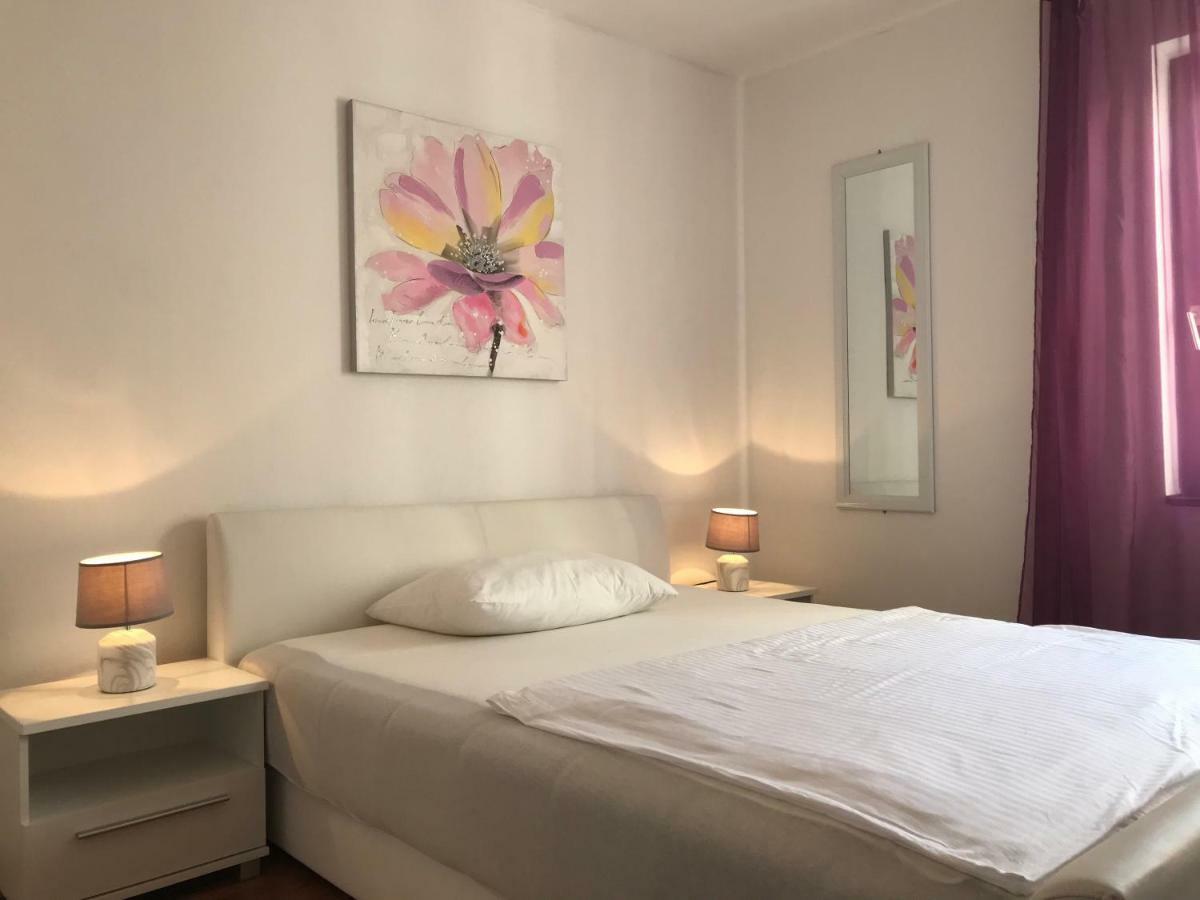 Apartment Vita مالي لوشينغْ المظهر الخارجي الصورة